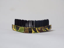 Load image into Gallery viewer, Medium-Bristle Wave Brush – Camo Palm
